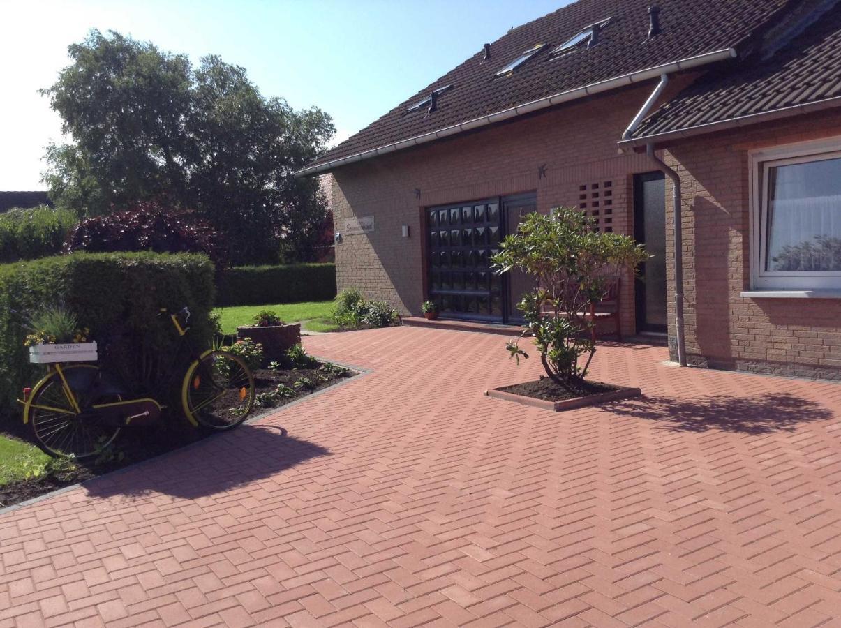 Ferienwohnungen Haus Sommerwind, 45075 Jemgum Dış mekan fotoğraf