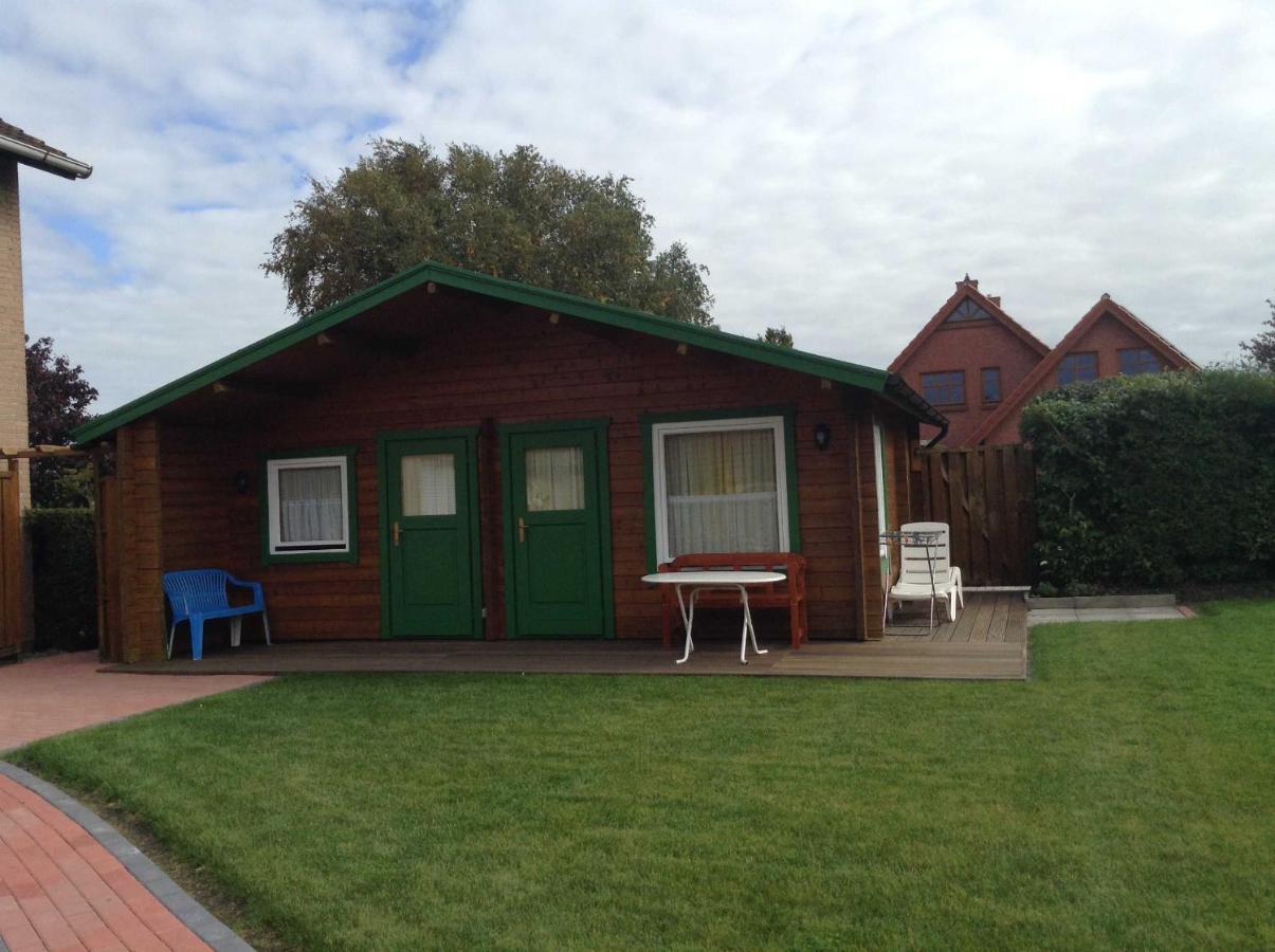 Ferienwohnungen Haus Sommerwind, 45075 Jemgum Dış mekan fotoğraf